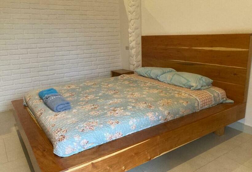 Семейный Номер Вид на Сад, La Costa Salango