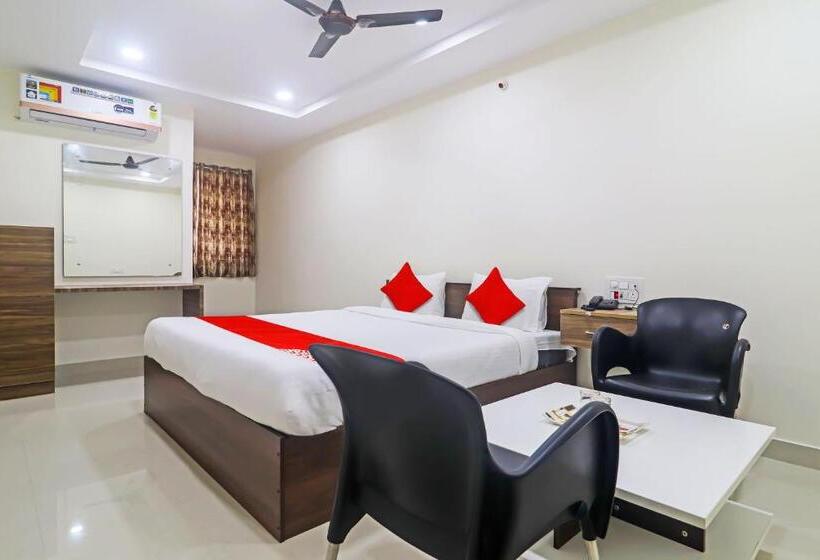 Номер Стандарт, Oyo Flagship Karan Suites