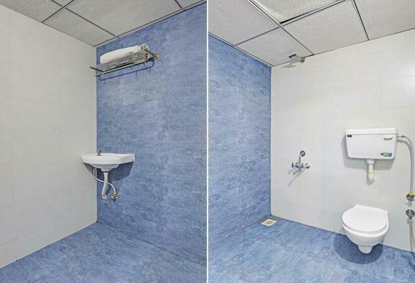 חדר דלוקס, Solitaire