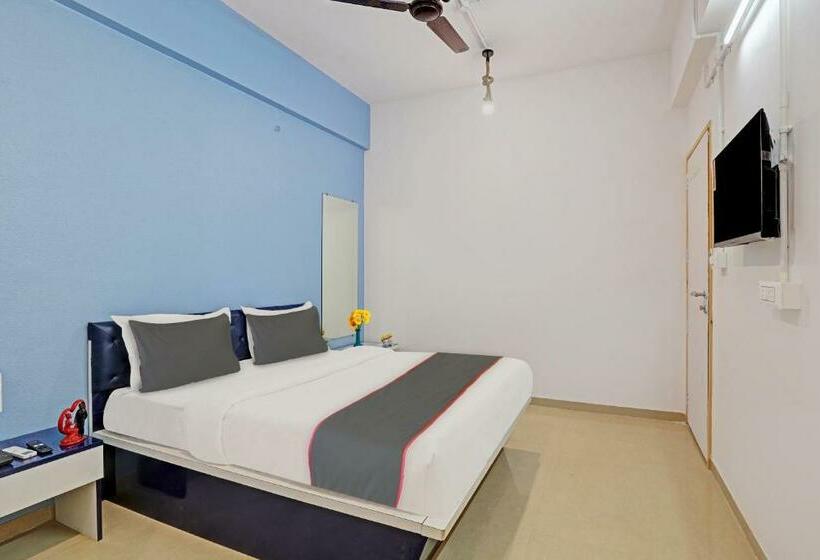 חדר דלוקס, Solitaire