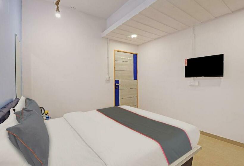 חדר דלוקס, Solitaire