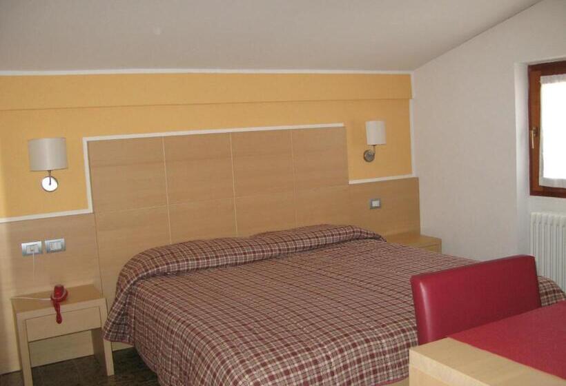 חדר בסיסי, Alphotel Milano