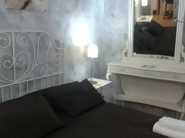 اتاق استاندارد, B&b Carpe Diem
