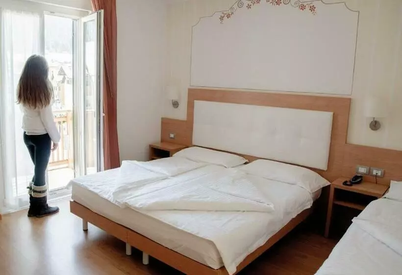 スタンダードトリプルルーム, Alphotel Milano