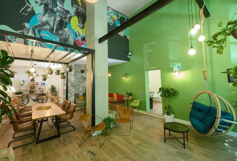 غرفة ديلوكس فردية, Blue Bottle Boutique