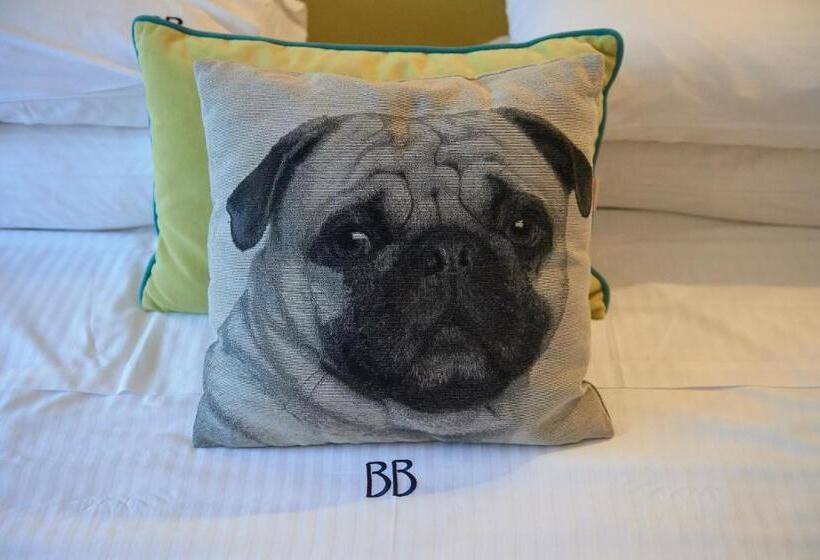 غرفة ديلوكس ثلاثية, Blue Bottle Boutique