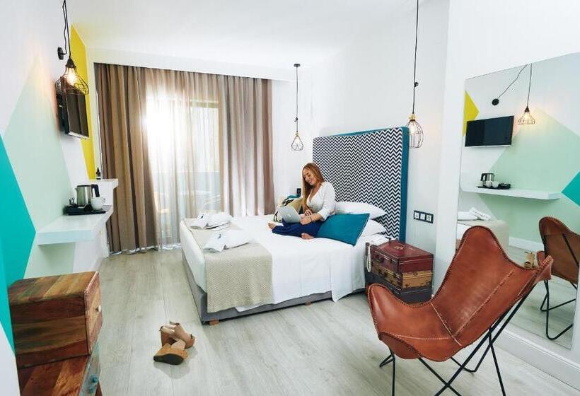Quarto Deluxe com Sacada, Blue Bottle Boutique
