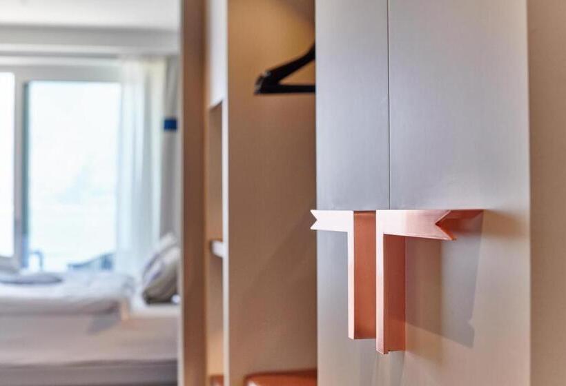 テラス付きジュニアスイート, Castello Lake Front