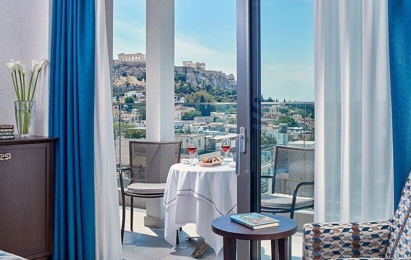 جناح مزوَّد بشرفة, Electra Metropolis