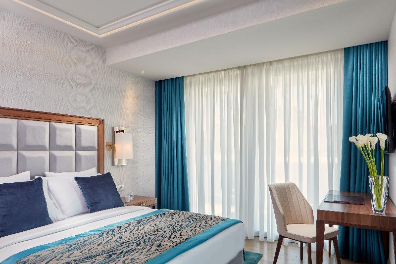 جناح, Electra Metropolis