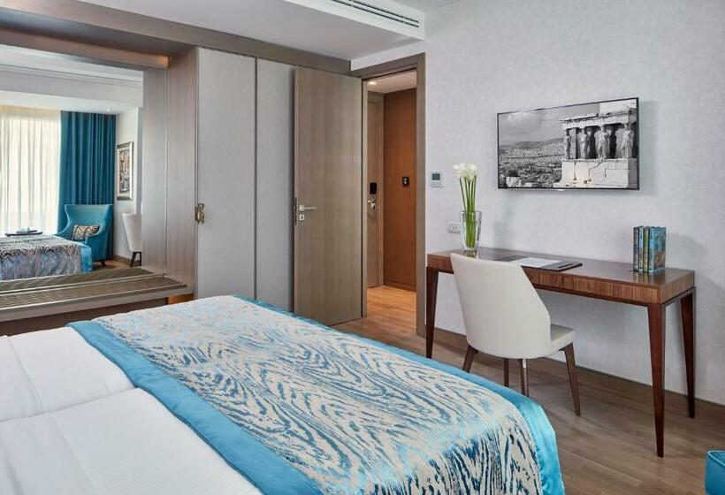 جناح مزوَّد بشرفة, Electra Metropolis