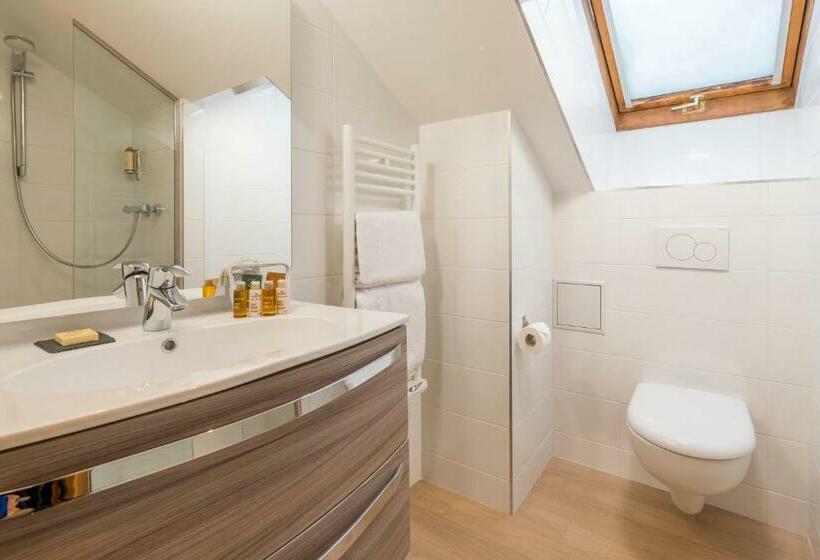 古典房间, Eterlou