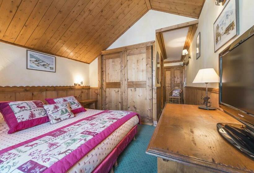 三人经典房间, Eterlou