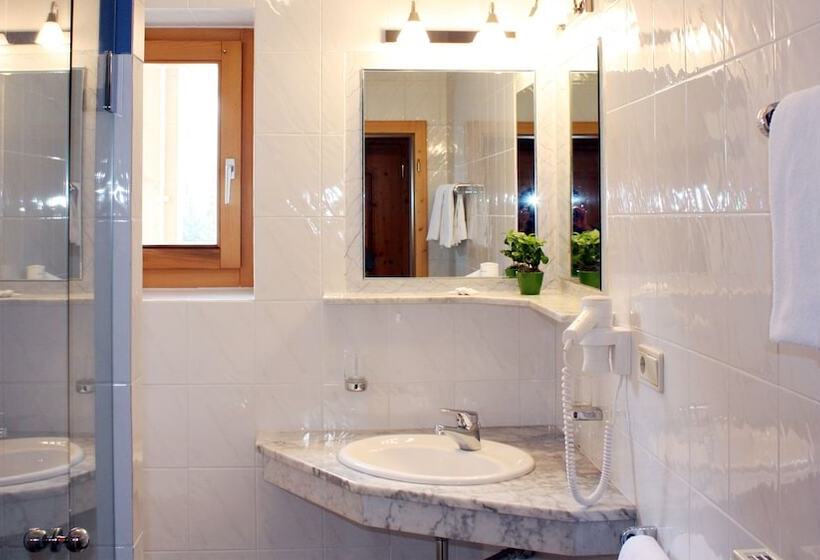 Номер Стандарт, Gallia