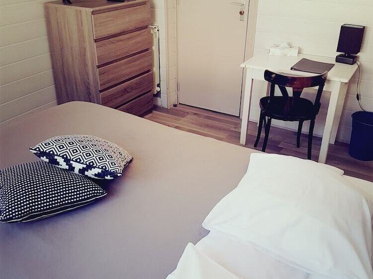 스탠다드 룸, La Marine