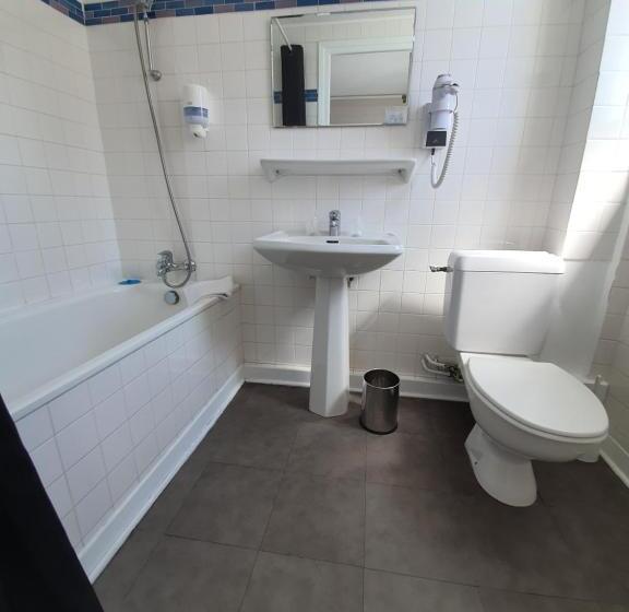 컴포트 룸, La Marine