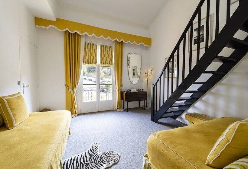 Полулюкс, Le Y