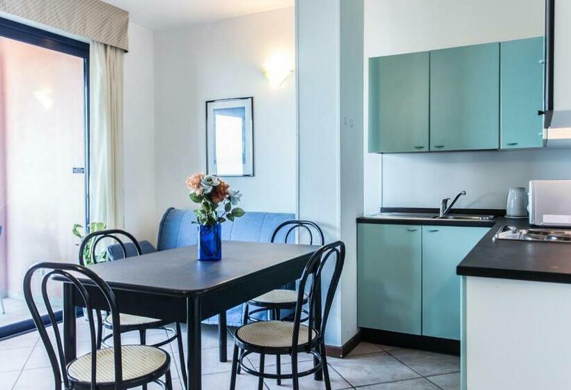 Апартаменты 1 Спальня, Lido Hotel Residence