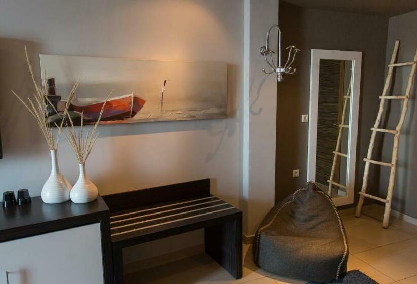 Triple Room Sea View, Rastoni   Helvetia