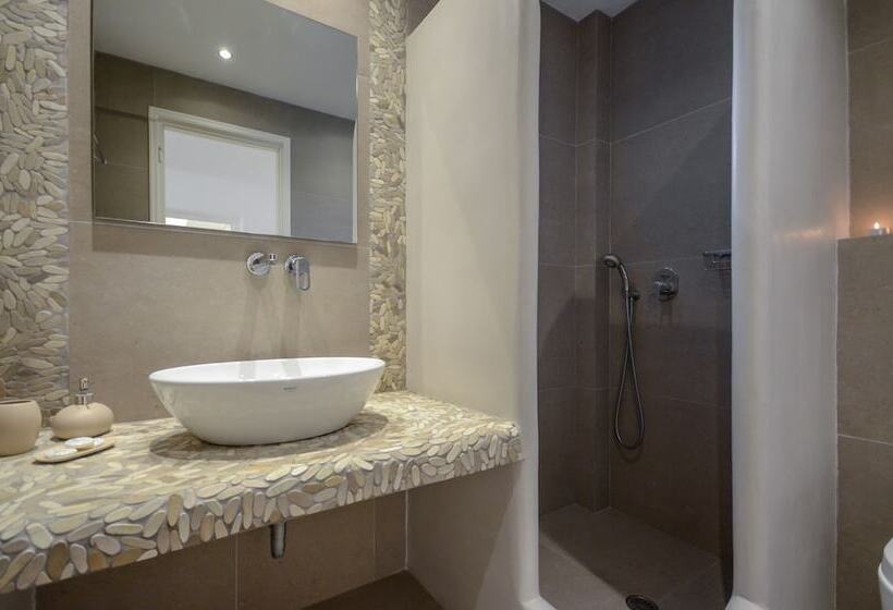 شقة غرفتين, Summer Memories