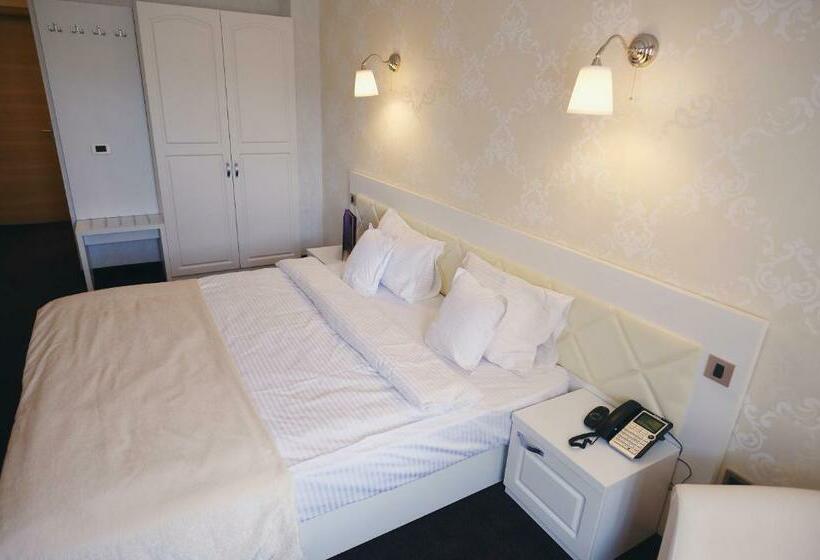 스탠다드 룸, Black Tulip