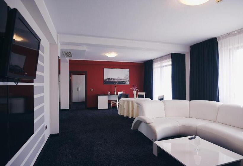 스위트, Black Tulip