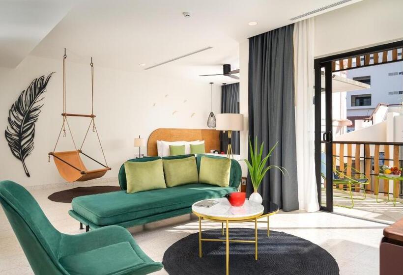 Номер Deluxe, The Aviary