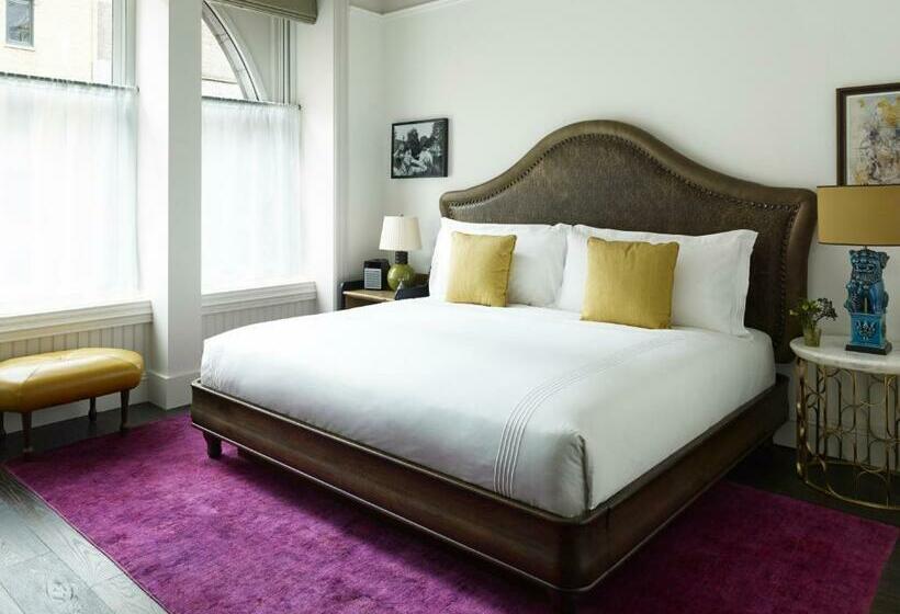 带大床的豪华间, The Beekman, A Thompson Hotel, By Hyatt
