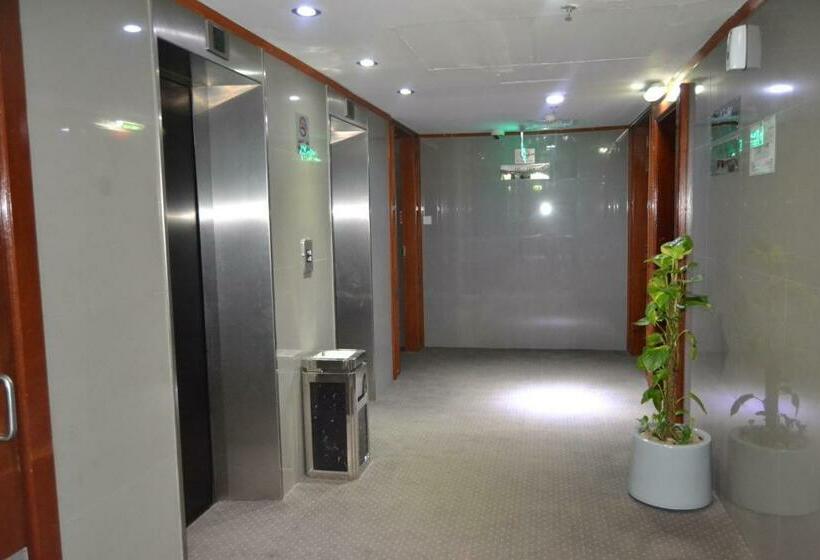 غرفة قياسية, Collection O Top Stars