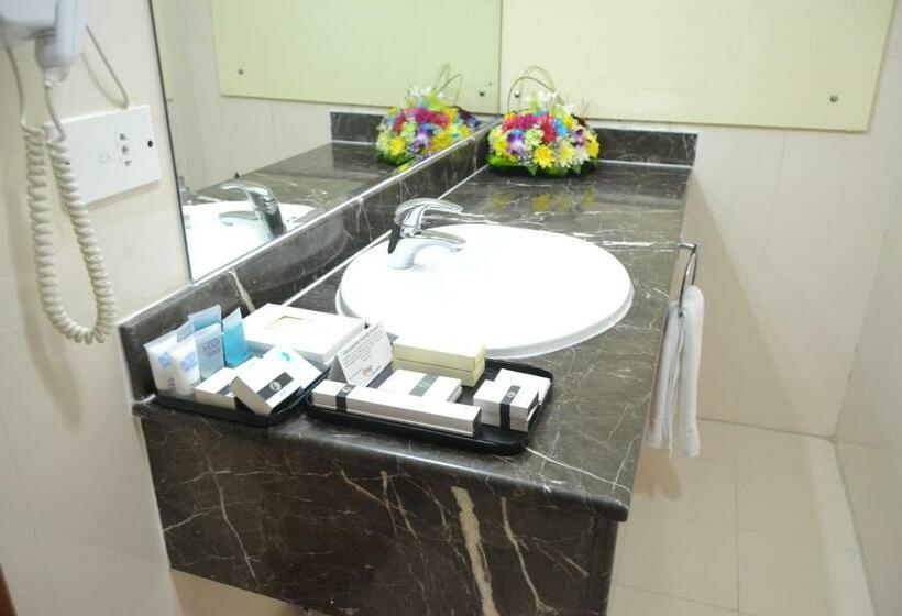 غرفة قياسية, Collection O Top Stars