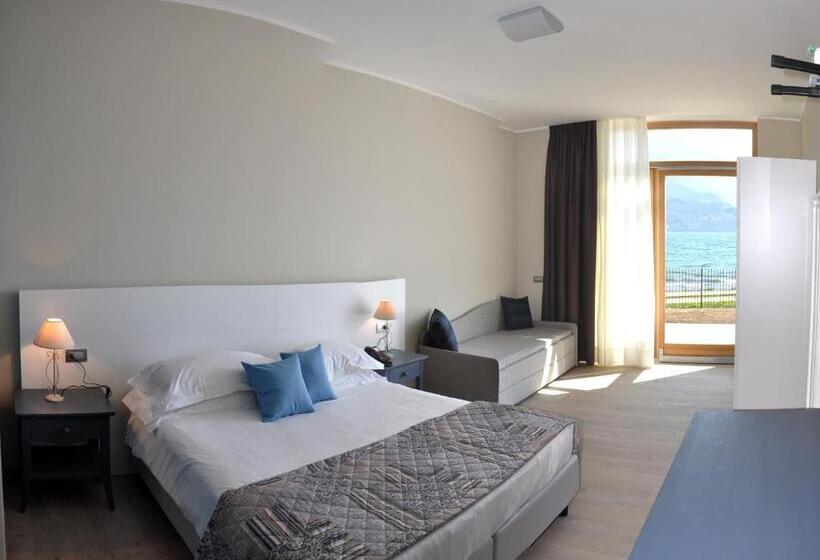 景色の見えるスーペリアルーム, Tullio