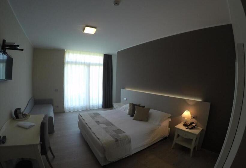 ファミリールーム, Tullio