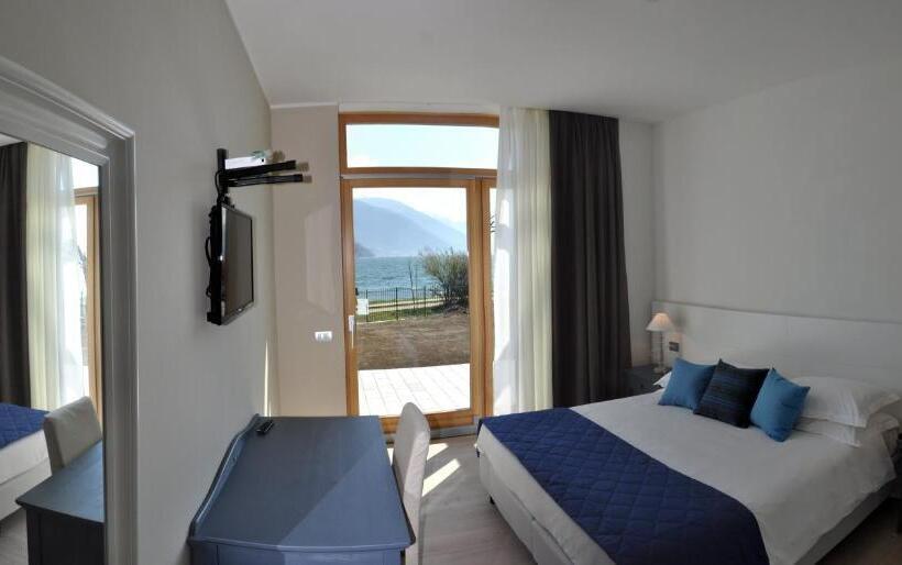 景色の見えるスーペリアルーム, Tullio