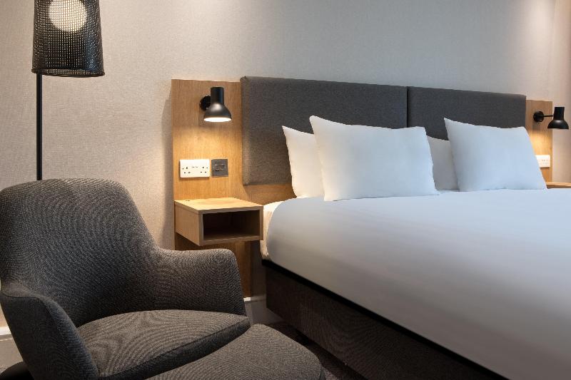 ファミリールーム, Tullio