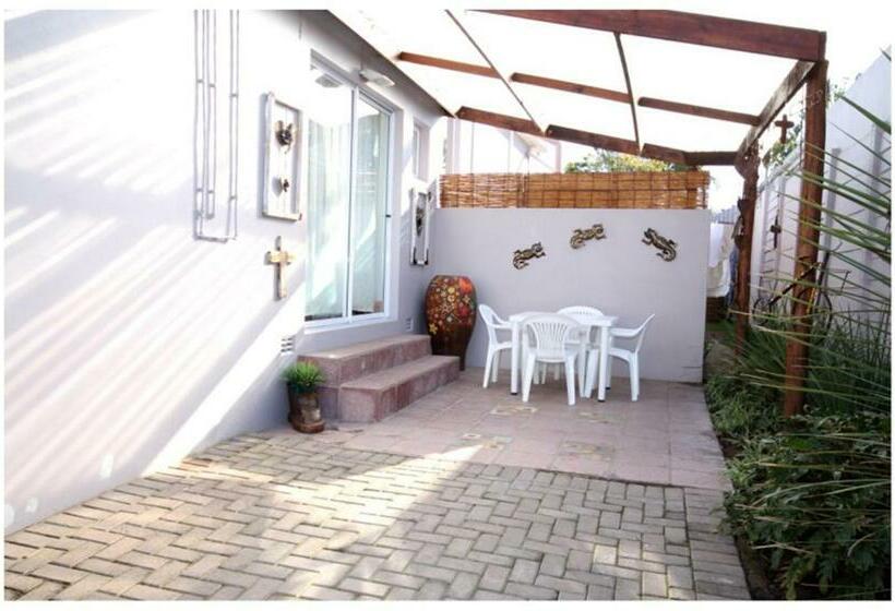 חדר סטנדרט, Nahoon Bed & Breakfast