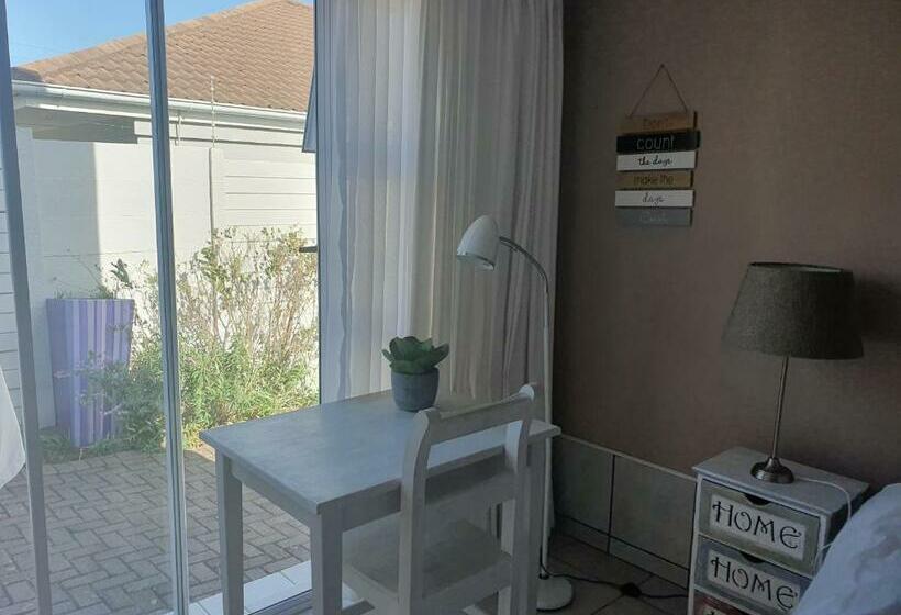 חדר סטנדרט, Nahoon Bed & Breakfast