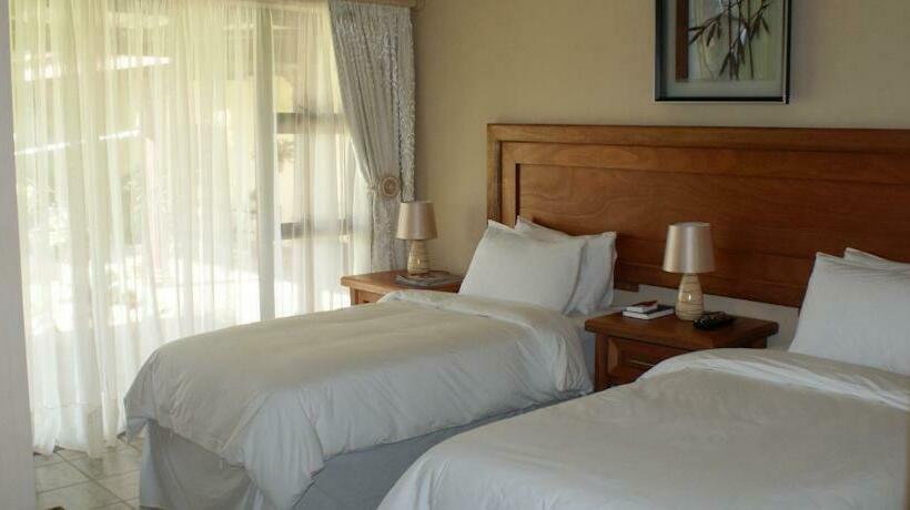 חדר דחוקס עם מיטת קינג, Mountain View Guest House