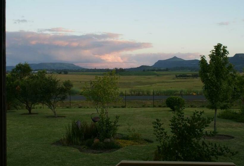 חדר דחוקס עם מיטת קינג, Mountain View Guest House