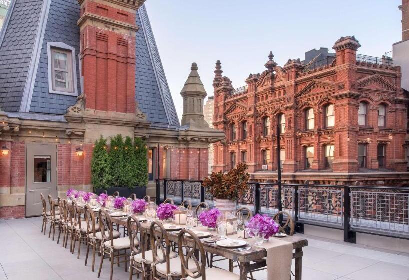 阁楼套房, The Beekman, A Thompson Hotel, By Hyatt