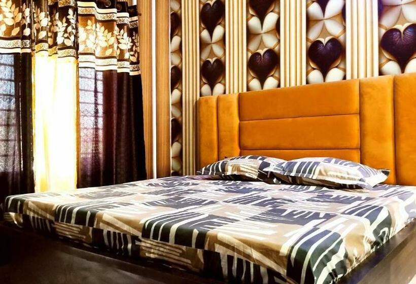 اتاق اکونومی, Paradise Inn    Lpu Law Gate