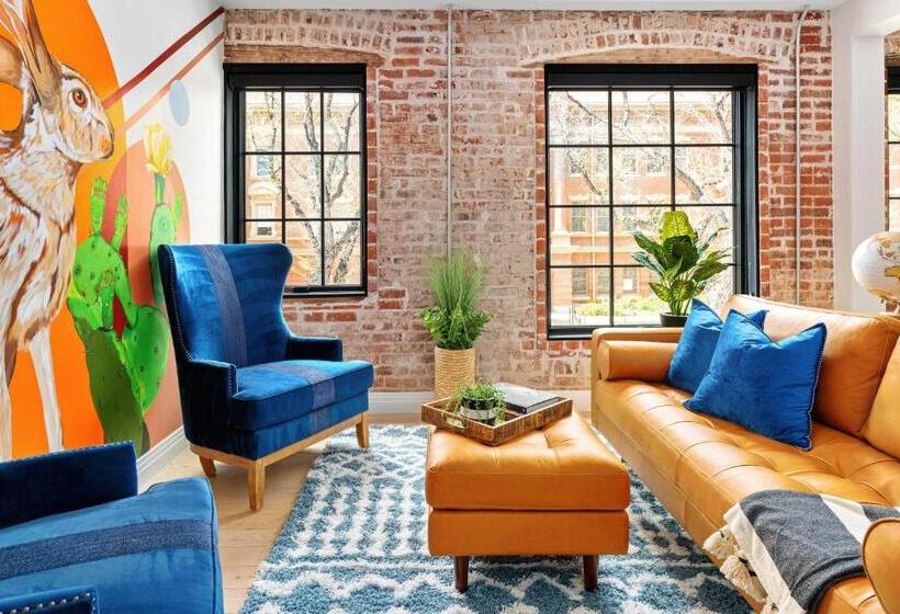 סוויטה, The Acoma House