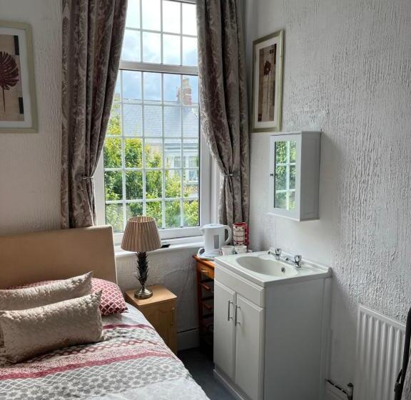 Номер Стандарт Индивидуальный, The Croft