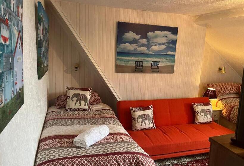 Трехместный Номер Комфорт, The Croft