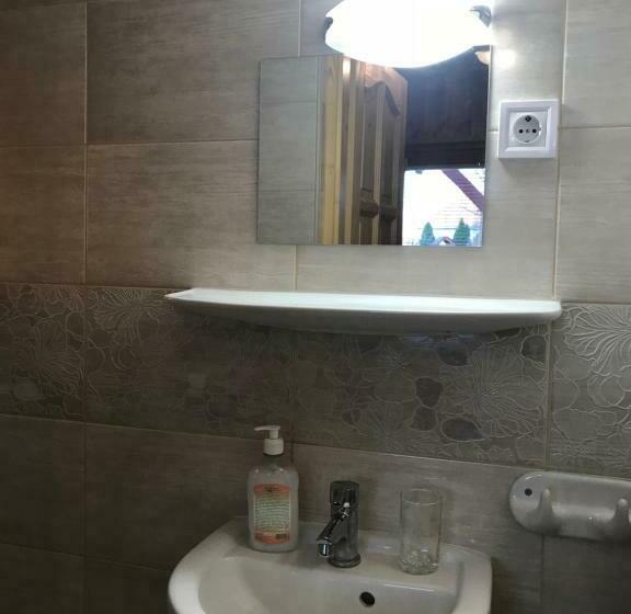 コンフォートトリプルルーム, Cuki Lak