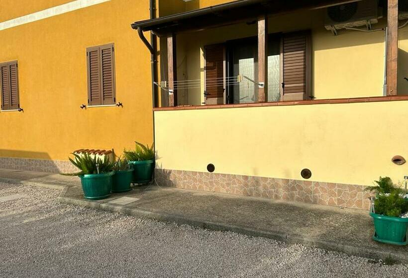 Номер Стандарт с Балконом, Triangolo Delle Bermuda B&b