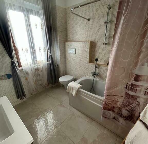 스탠다드 발코니 룸, Triangolo Delle Bermuda B&b