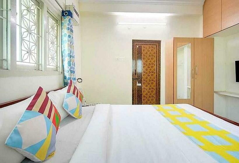 트리플 클래식 룸, Oyo Flagship Chennai Palace