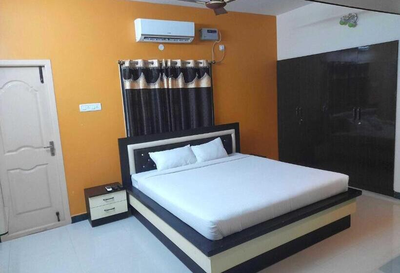 트리플 클래식 룸, Oyo Flagship Chennai Palace