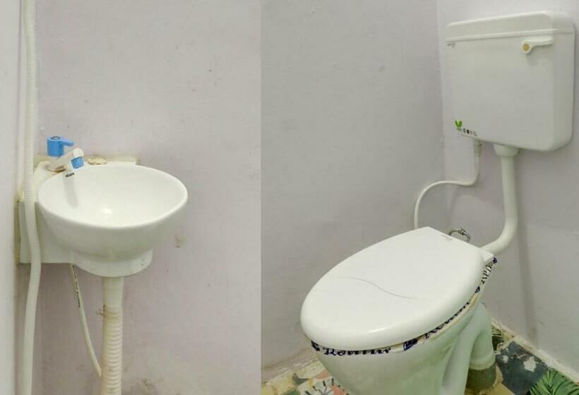 חדר קלאסי לשלושה, Star Night Place