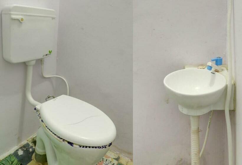 חדר קלאסי לשלושה, Star Night Place